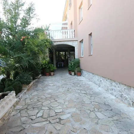 Apartament Suesses Mit Meerblick By Interhome Biograd Na Moru
